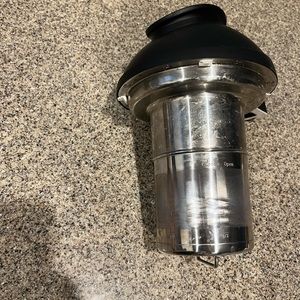 Almond Cow lid and basket